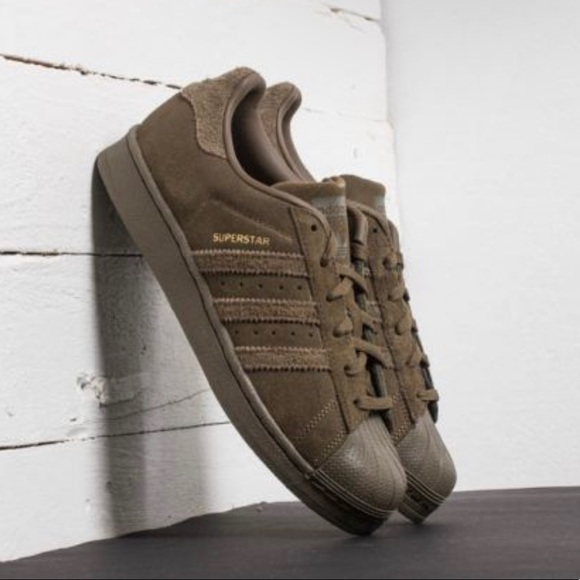 adidas gazelle silver green womens Superstar ADV adidas-skateboarding Mens Shoes in olive-white-brown for men  – TITUS main image 1